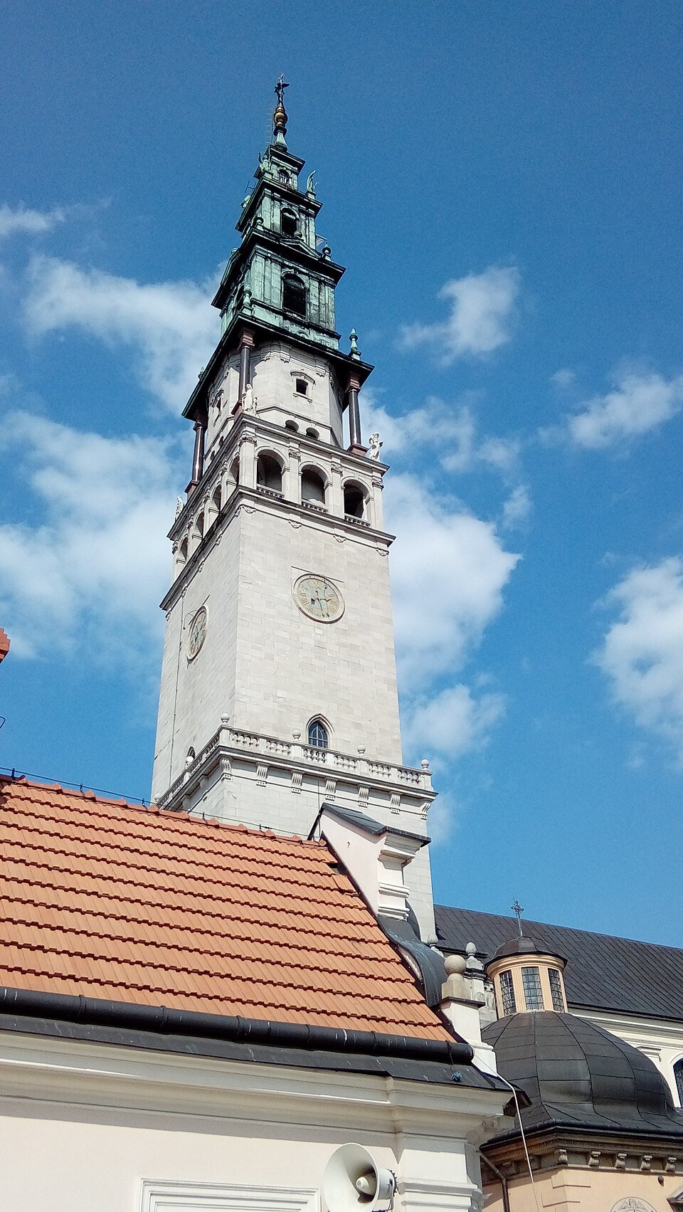 Wieża jasnogórska – dominanta sanktuarium