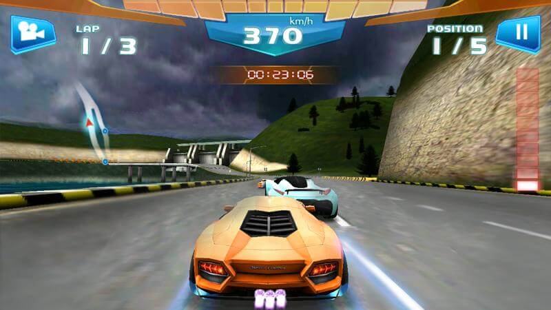 Fast Racing 3D v2.5 MOD APK (Unlimited Gold)